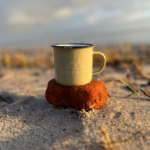 Emaille-Becher – Amaroq Glamping